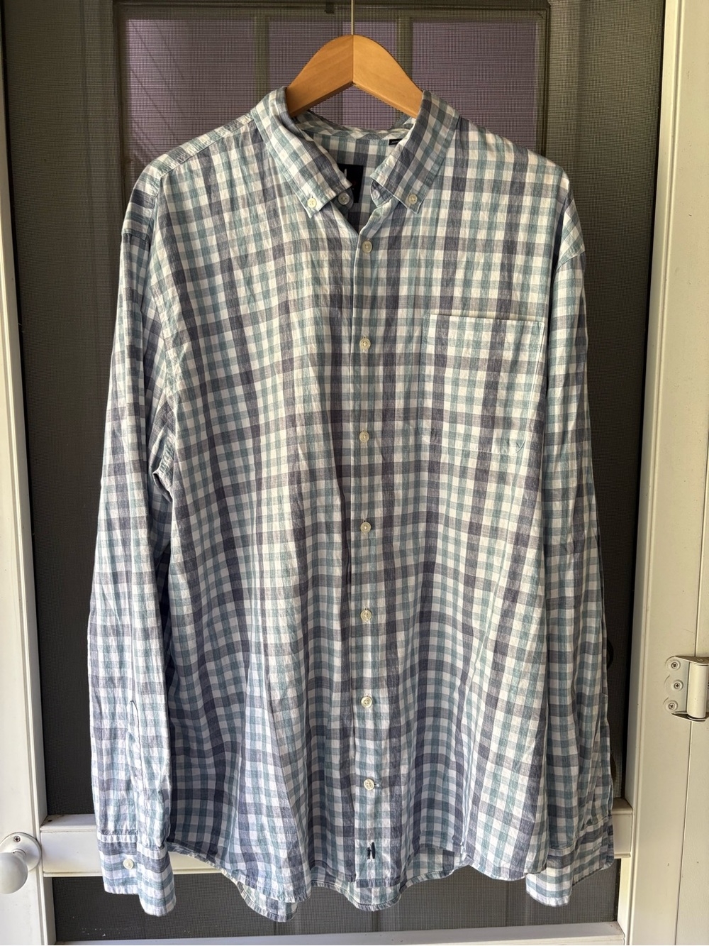 johnnie-O Blue and White Cotton & Bamboo Plaid Button-Down Shirt